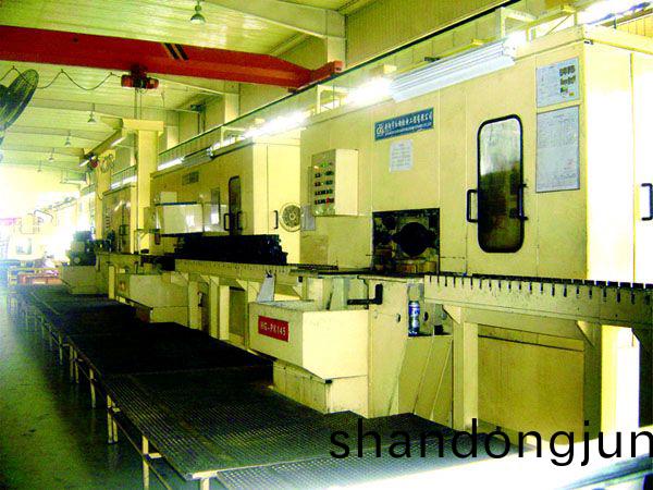 汽缸體加(jia)工(gong)生(sheng)産線