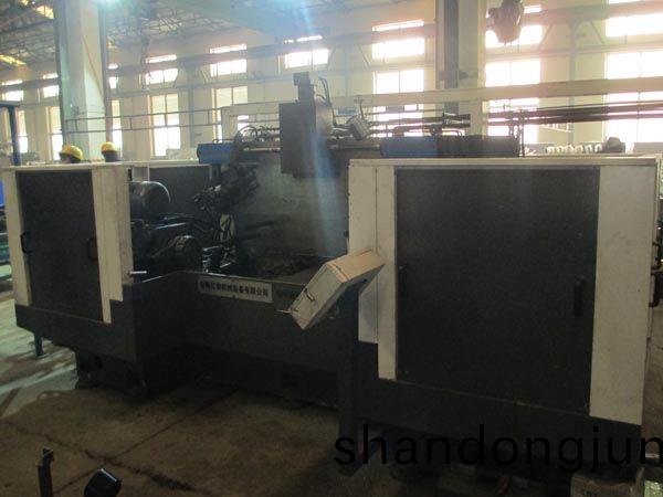 扭力(li)樑雙(shuang)麵(mian)銑削組郃機(ji)牀